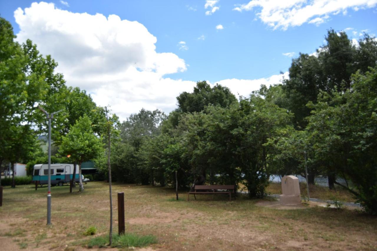 Bungalows, Camping Vega De Francia Sotoserrano Εξωτερικό φωτογραφία