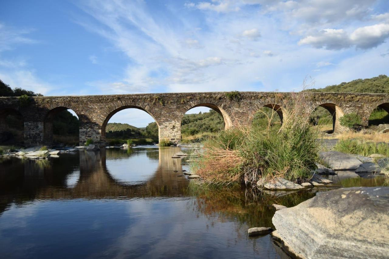 Bungalows, Camping Vega De Francia Sotoserrano Εξωτερικό φωτογραφία