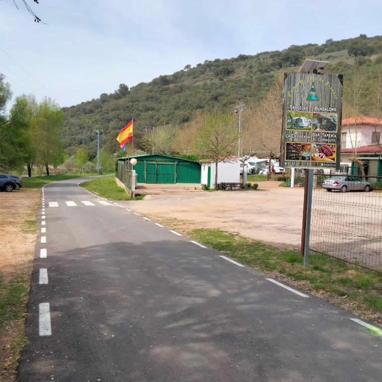 Bungalows, Camping Vega De Francia Sotoserrano Εξωτερικό φωτογραφία